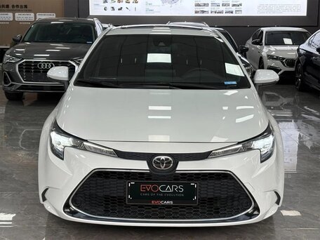 2025 Toyota Corolla XII (E210), белый, 1899000 рублей, вид 2