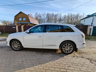 2016 Audi Q7 II (4M), белый, 3490000 рублей, вид 2
