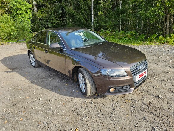 2011 Audi A4 IV (B8), коричневый, 800000 рублей - вид 3