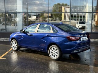 2026 Lada (ВАЗ) Vesta I Рестайлинг (NG), синий, 1805000 рублей, вид 3