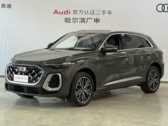 2025 Audi Q5 L III (GU), зелёный, 6190800 рублей