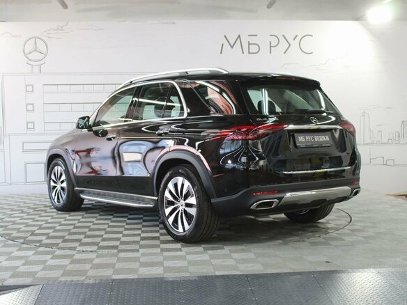 2026 Mercedes-Benz GLE 350 II (V167) Рестайлинг, чёрный - вид 8
