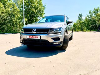 2019 Volkswagen Tiguan II, серебристый, 2380000 рублей, вид 4