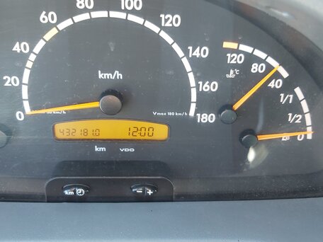 2005 Mercedes-Benz Sprinter, белый, 1350000 рублей, вид 5