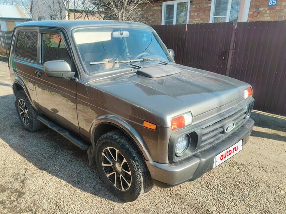 2016 Lada (ВАЗ) 2121 (4x4) Urban I Рестайлинг, коричневый, 549000 рублей