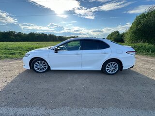 2018 Toyota Camry VIII (XV70), белый, 2270000 рублей, вид 5