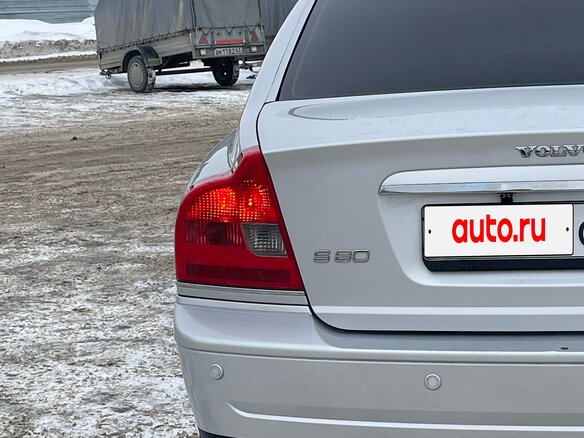 2005 Volvo S80 I Рестайлинг, серебристый, 599000 рублей - вид 4