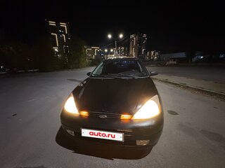 2000 Ford Focus I (North America), чёрный, 155000 рублей, вид 2