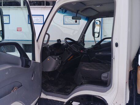 2015 Hino Series 300 (Dutro), белый, 3200000 рублей, вид 3