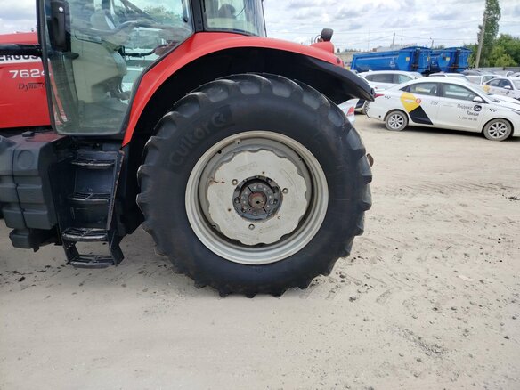 2014 Massey Ferguson MF 7624, красный - вид 10