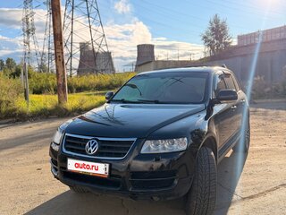 2004 Volkswagen Touareg I, чёрный, 640000 рублей, вид 2