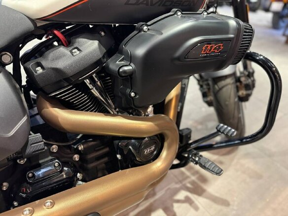 2019 Harley-Davidson FXDR 114, белый, 2099000 рублей - вид 12