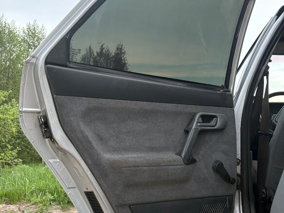 2005 Lada (ВАЗ) 2110, серебристый, 125000 рублей - вид 15