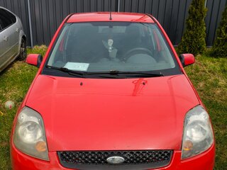 2007 Ford Fiesta Mk5, красный, 260000 рублей, вид 3