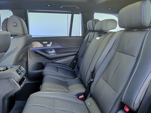 2025 Mercedes-Benz GLS 450 d II (X167) Рестайлинг, чёрный, 18530000 рублей - вид 13