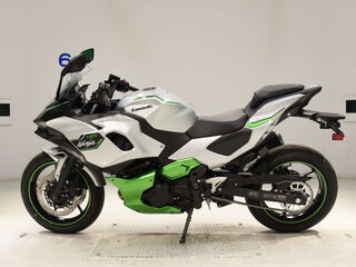 2025 Kawasaki Z7, серый, 1050000 рублей, вид 2