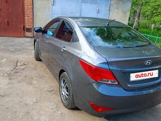 2016 Hyundai Solaris I Рестайлинг, белый, 420000 рублей, вид 5