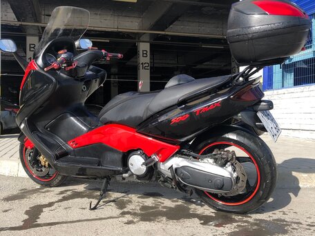 2005 Yamaha TMAX, чёрный, 400000 рублей, вид 1