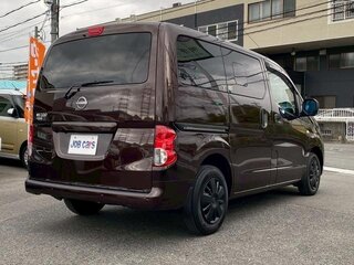 2023 Nissan NV200, коричневый, 1900004 рублей, вид 4