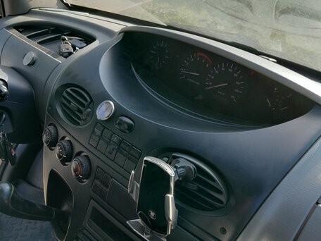 2007 LDV Maxus, серебристый, 500000 рублей, вид 4