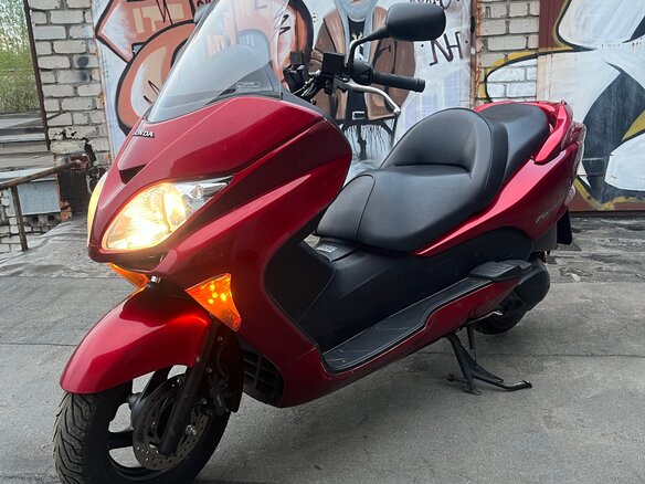 2004 Honda Forza, красный, 189000 рублей - вид 8