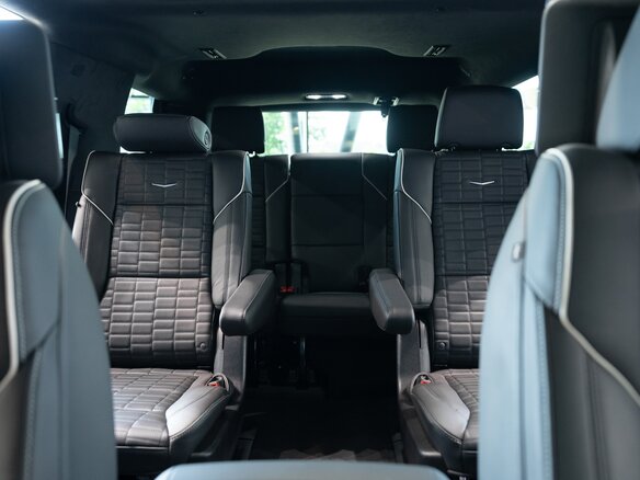 2026 Cadillac Escalade V Рестайлинг, чёрный, 23700000 рублей - вид 20