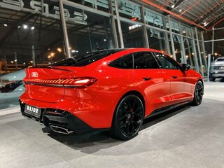 2025 Audi A5 L Sportback III (B10), красный, 6090000 рублей, вид 2