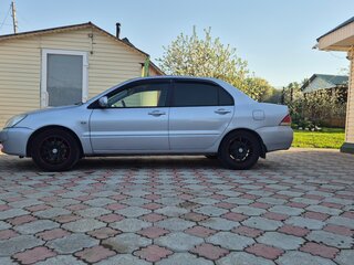 2007 Mitsubishi Lancer IX Рестайлинг, серебристый, 285000 рублей, вид 3