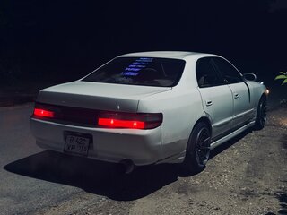 1993 Toyota Chaser V (X90), белый, 570000 рублей, вид 4
