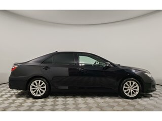 2017 Toyota Camry VII (XV50) Рестайлинг, чёрный, 2049000 рублей, вид 4