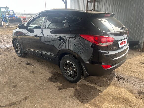 2010 Hyundai ix35 I, чёрный, 1000000 рублей - вид 5