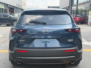 2023 Mazda CX-50, синий, 2710000 рублей, вид 5