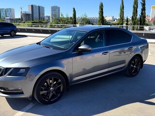 2020 Skoda Octavia III (A7) Рестайлинг, чёрный, 1900000 рублей, вид 2