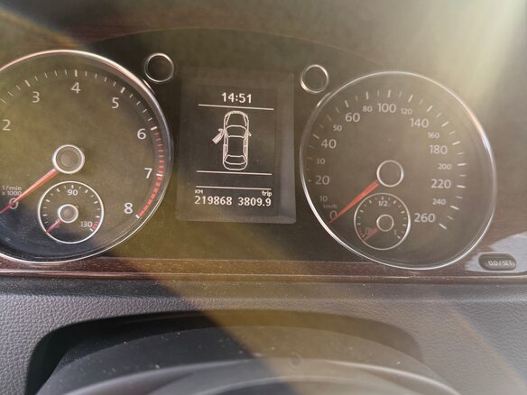 2013 Volkswagen Passat B7, чёрный, 1150000 рублей - вид 16