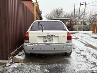 1998 Mazda Familia VII (BH), белый, 200000 рублей, вид 4