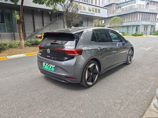 2025 Volkswagen ID.3 58 kWh I Рестайлинг, серый, 1320000 рублей, вид 4
