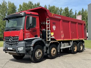 2021 Mercedes-Benz Arocs, красный, 8800000 рублей, вид 3