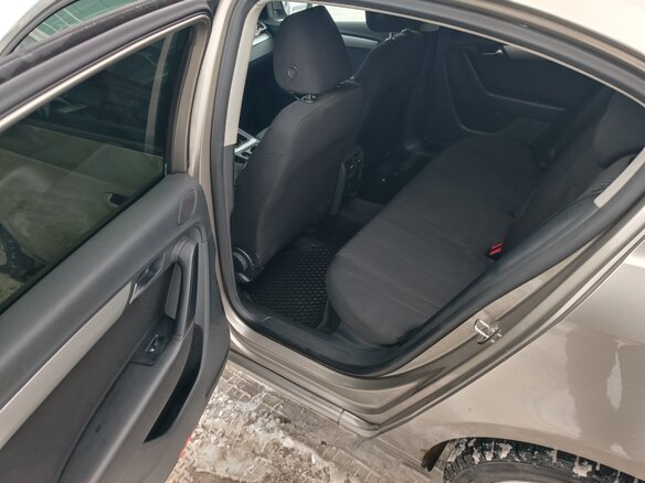 2012 Volkswagen Passat B7, бежевый, 850000 рублей - вид 6