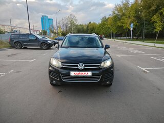 2012 Volkswagen Touareg II, чёрный, 2250000 рублей, вид 2
