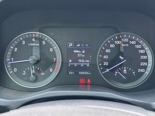 2017 Hyundai Tucson III, белый, 1895000 рублей, вид 5