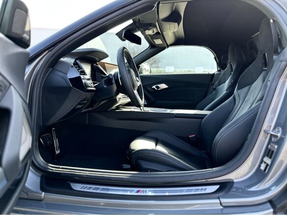 2026 BMW Z4 20i III (G29) Рестайлинг, серебристый, 7880000 рублей - вид 6