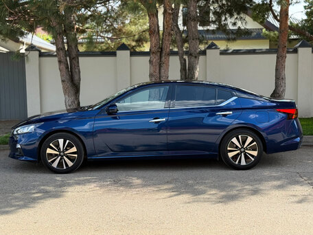 2022 Nissan Altima VI (L34) Рестайлинг, синий, 2150000 рублей, вид 3