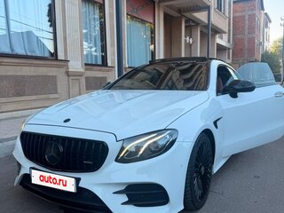 2017 Mercedes-Benz E-Класс 200 V (W213, S213, C238), белый, 3300000 рублей, вид 2