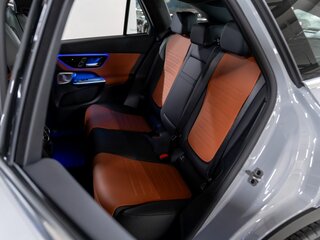 2025 Mercedes-Benz GLC 300 II (X254), серый, 9900000 рублей, вид 3