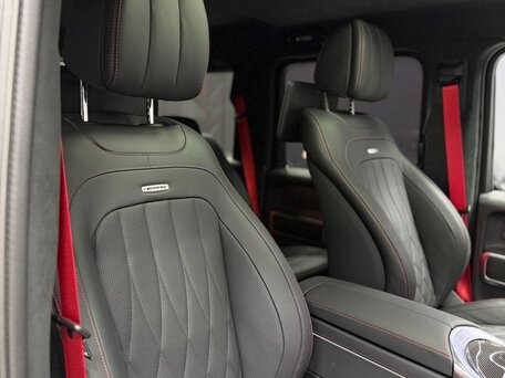 2026 Mercedes-Benz G-Класс AMG 63 AMG II (W465) Рестайлинг, чёрный, 37800000 рублей, вид 4