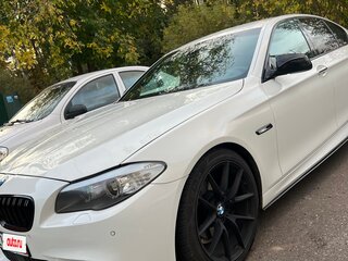 2010 BMW 5 серии 520d VI (F10/F11/F07), белый, 1700000 рублей, вид 1
