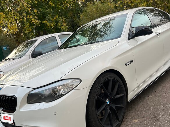 2010 BMW 5 серии 520d VI (F10/F11/F07), белый, 1700000 рублей