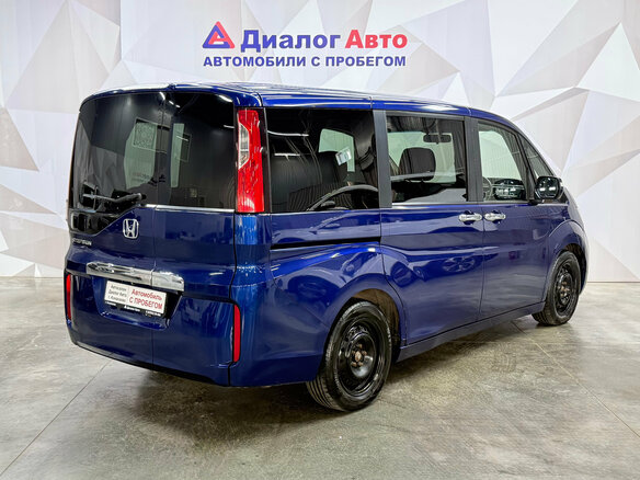 2016 Honda Stepwgn V, синий, 1300000 рублей - вид 5
