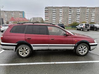 1994 Toyota Caldina I, красный, 120000 рублей, вид 4