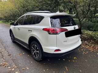 2016 Toyota RAV4 IV (XA40) Рестайлинг, белый, 1999000 рублей, вид 3